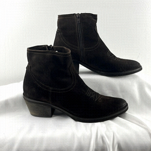 Emanuele Crasto Italian Brown Suede Western Booties
